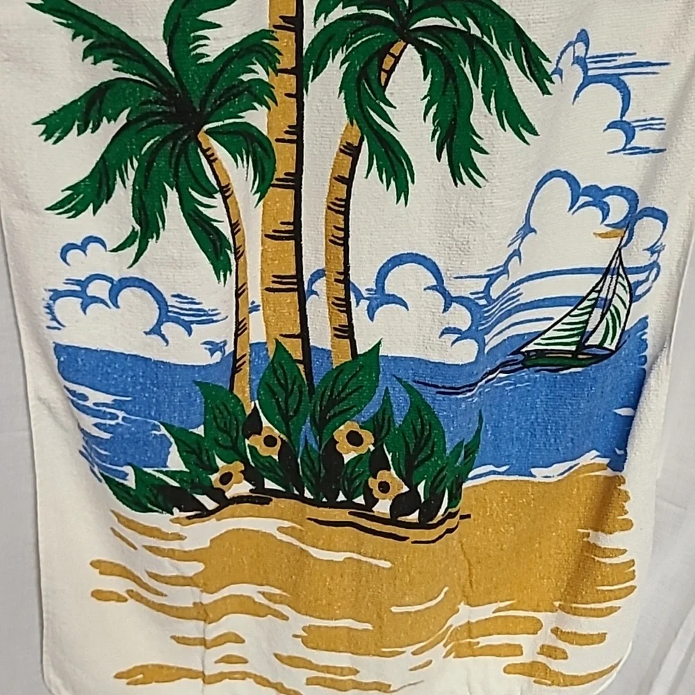 Myrtle Beach SC Souvenir Palm Tree Tropical Beach Towel